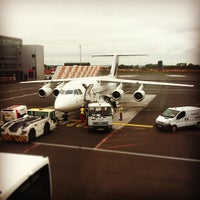 Foto tomada en Newcastle International Airport  por Dylan M. el 7/25/2012