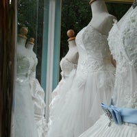 Photo taken at Modern Brides Studio by pongza on 8/15/2012