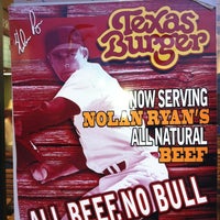 Foto tirada no(a) Texas Burger-Fairfield por Kevin C. em 8/13/2012