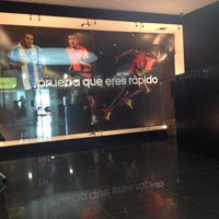 direccion de adidas en bogota