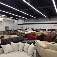 Bloomingdale&#39;s Furniture Outlet - Hawthorne, NY