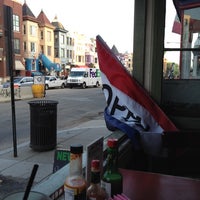 3/20/2012에 Jack Z.님이 Bardia&amp;#39;s New Orleans Cafe에서 찍은 사진