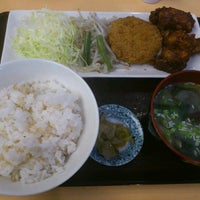 Photo taken at でおきし亭 by ＴかのＴっぺー on 3/7/2012