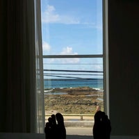 Photo taken at Hotel Oceânico by Leandro D. on 2/20/2012