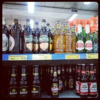 Photo taken at Supermercados Guanabara by Daniel P. on 5/26/2012