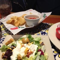 Photo taken at Chili&amp;#39;s Grill &amp;amp; Bar by Geli C. on 2/13/2012