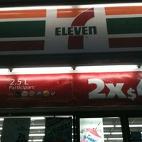 Photo taken at 7- Eleven by Hugo G. on 8/4/2012
