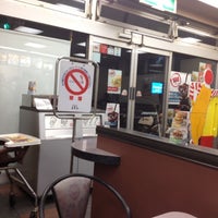 Photo taken at マクドナルド 吉祥寺南町店 by 道 草. on 8/4/2012