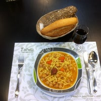 รูปภาพถ่ายที่ Restaurante Tahiti โดย Juan L. เมื่อ 4/24/2012