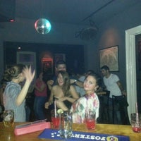 9/13/2012 tarihinde Göktuğ Ç.ziyaretçi tarafından Baraka Bar'de çekilen fotoğraf