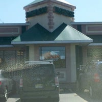 Foto tirada no(a) Empress Diner por Denyse H. em 8/28/2012