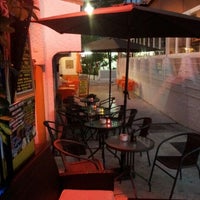 6/11/2012 tarihinde David M.ziyaretçi tarafından Luna Egipcia Tetería Lounge Bar&amp;amp;Cocktail'de çekilen fotoğraf