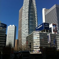 Photo taken at ハロー貸会議室 新宿 by Yasser K. on 2/17/2012