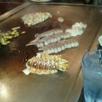 8/21/2012 tarihinde Ruben R.ziyaretçi tarafından Atami Steak &amp;amp; Sushi'de çekilen fotoğraf