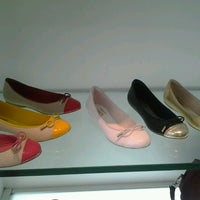 Sapatinho de Luxo - Adrianópolis - Avenida Mario Ypiranga