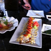Das Foto wurde bei The Fish Sushi and Asian Grill von Kay am 8/17/2012 aufgenommen