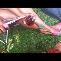 Foto scattata a Linganore Winecellars da Nia H. il 5/27/2012