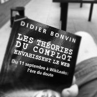 Photo taken at Librairie L&amp;#39;Échange by Thibaud D. on 7/17/2012