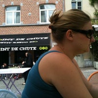 Photo taken at Le Point de Chute by Mister emma D. on 6/10/2012