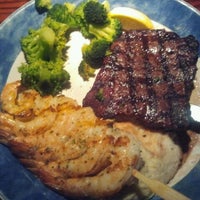 Photo taken at Red Lobster by Sammii A. on 2/2/2012