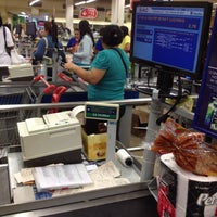 Photo taken at Extra Supermercado by Mariana on 8/28/2012