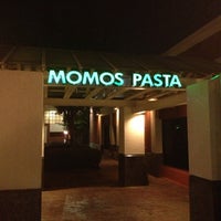 8/23/2012 tarihinde Javier P.ziyaretçi tarafından MoMo&amp;#39;s Pasta'de çekilen fotoğraf