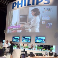 Photo taken at Philips @IFA 2013 Halle 22/101 by Clive R. on 9/2/2012