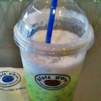 Photo taken at Caffè D´Oro (คาเฟ ดิโอโร่) by Chutikan R. on 4/22/2012
