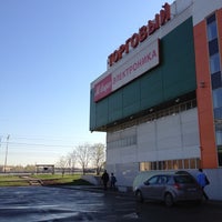 Photo taken at M.Видео by Ray F. on 4/28/2012