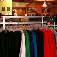 fleet feet running store