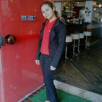 5/25/2012 tarihinde Renata L.ziyaretçi tarafından Sushi Los Ruas'de çekilen fotoğraf