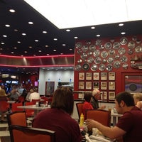 Foto scattata a Blue Moon Cafe @ Choctaw Casino Resort da Amber B. il 9/3/2012