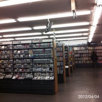 Photo taken at BOOKOFF 246横浜しらとり台店 by jsq on 4/4/2012