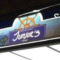 Photo taken at Seafood Juniors 24/7 by Gabriel أ. on 6/15/2012