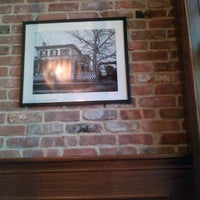 5/20/2012 tarihinde Christine C.ziyaretçi tarafından Indian Wells Tavern'de çekilen fotoğraf