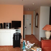Photo taken at relexa hotel Frankfurt/Main by Oceanwide J. on 7/2/2012