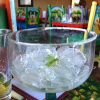 Foto diambil di Anaya&amp;#39;s Fresh Mexican Restaurant oleh Paul B. pada 5/13/2012