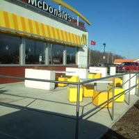 Photo taken at McDonald&amp;#39;s by Shenae J. on 3/9/2012