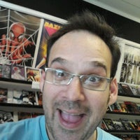 3/19/2012にSamsがBazinga Comicsで撮った写真