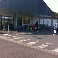 Photo taken at Lidl by Layween A. on 5/23/2012