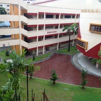 Photo taken at Bukit Batok Secondary School by ☮ΤΔϒϒΨΝ☮ on 7/19/2012