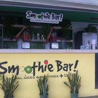Photo taken at Smoothie Bar Cabo by Heidi O. on 7/28/2012