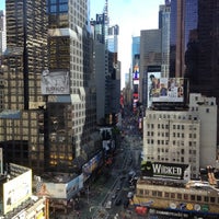 รูปภาพถ่ายที่ Novotel New York Times Square โดย Marco D. เมื่อ 5/10/2012