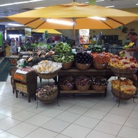Photo taken at Supermercado Pão de Açúcar by Mariana on 8/22/2012