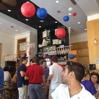 6/30/2012 tarihinde amol w.ziyaretçi tarafından M Street Bar &amp;amp; Grill'de çekilen fotoğraf