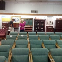 Photo taken at Phoebus Auction Gallery by Bill W. on 8/11/2012