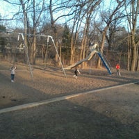 Foto tirada no(a) Greenwood Park por Kate W. em 3/14/2012