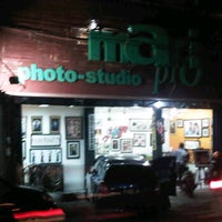 Photo taken at Mari Pro Photo Studio by Aakhwan on 5/17/2012