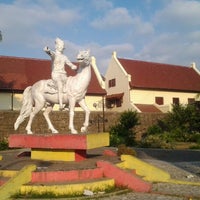 Review Taman Rotterdam