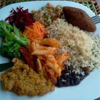 Das Foto wurde bei Cereal Brasil Restaurante Natural von Kamila A. am 7/7/2012 aufgenommen
